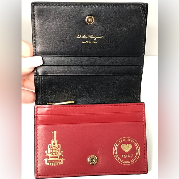 Salvatore Ferragamo Gancini Leather Compact Wallet 😍